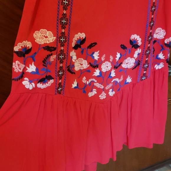 Boho Embroidered Red Dress - Picture 2 of 8